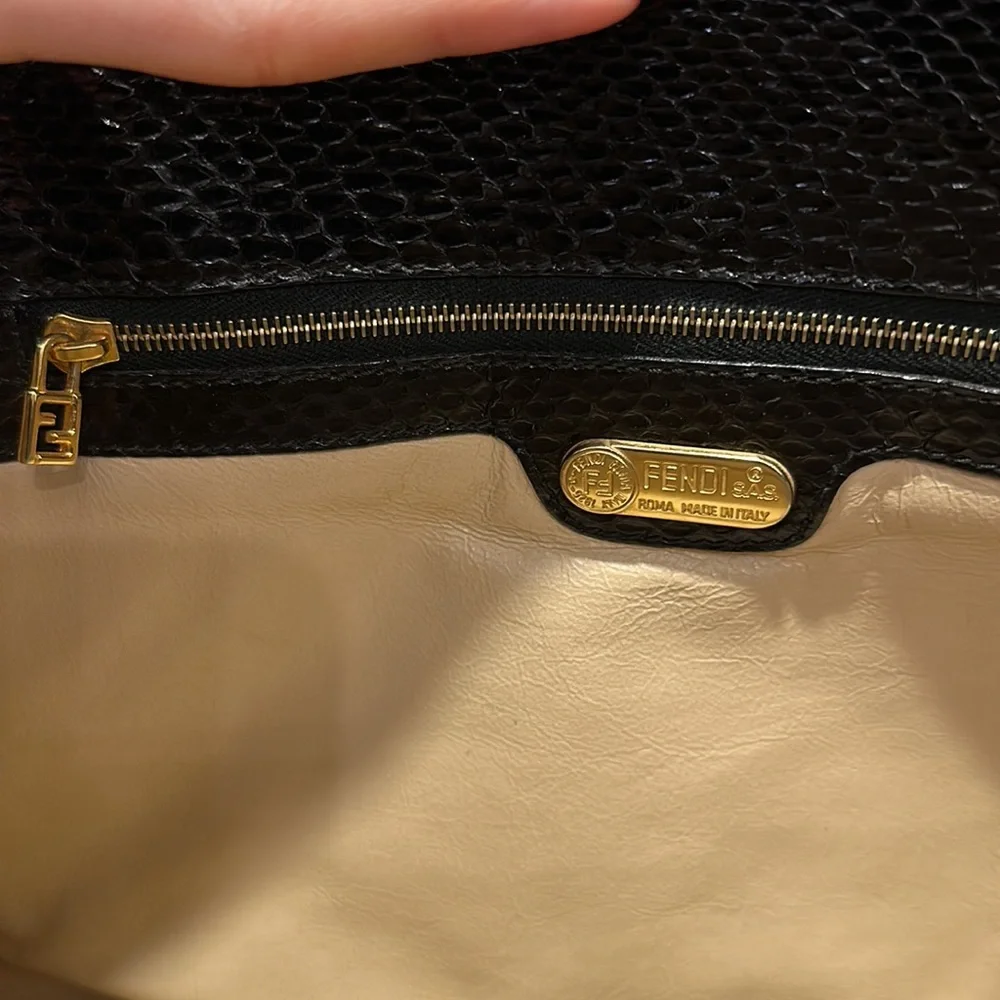 đĽ Fendi Snake-skin & Velvet-Canvas Shoulder Bag đĽ - Picture 12 of 17